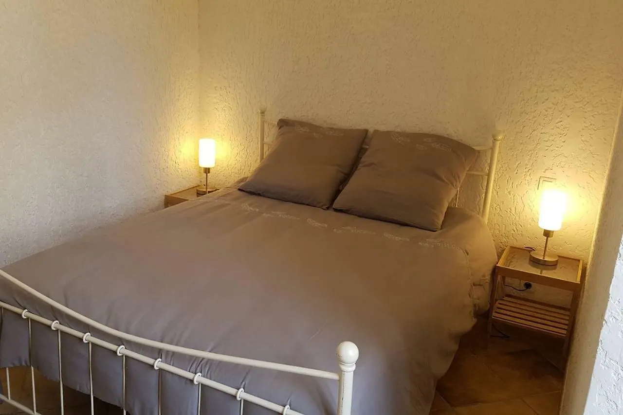 Apartment Appartements Coeur De Village Saint-Jean-du-Bruel France